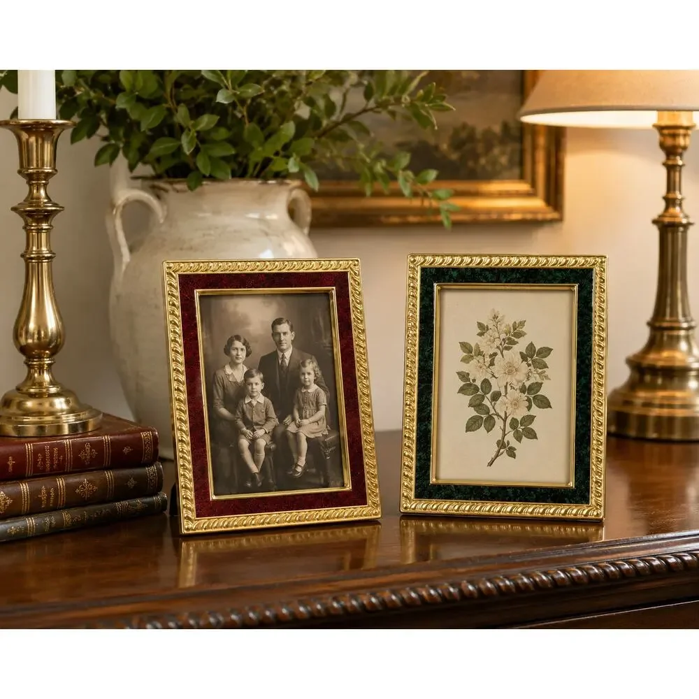 Vintage Gold Picture Frame Pair 3.5x5